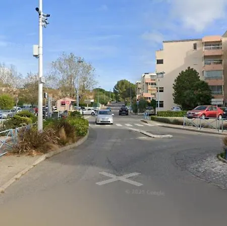 Pin Rolland ,4 Personnes, Proche * Saint-Mandrier-sur-Mer